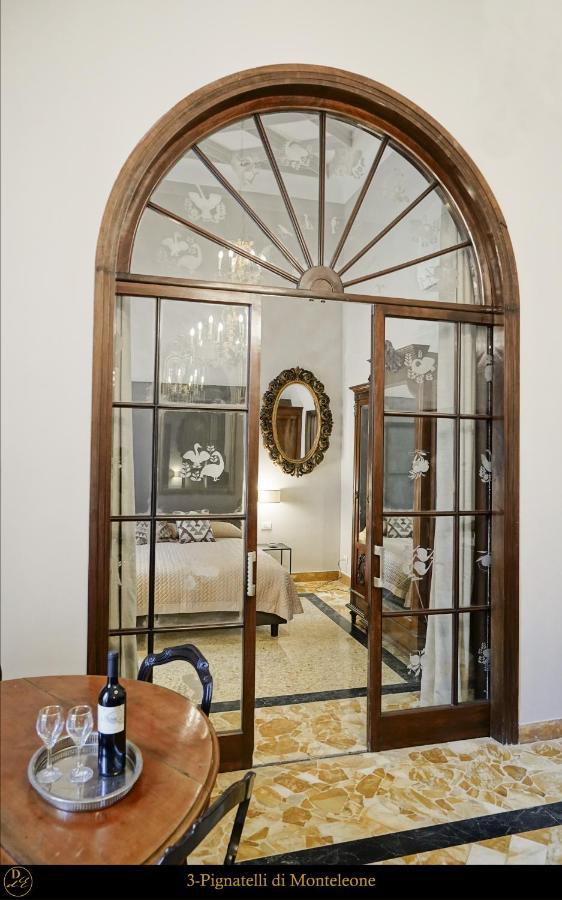 Dimora Donna Elena Bed & Breakfast Naples Luaran gambar